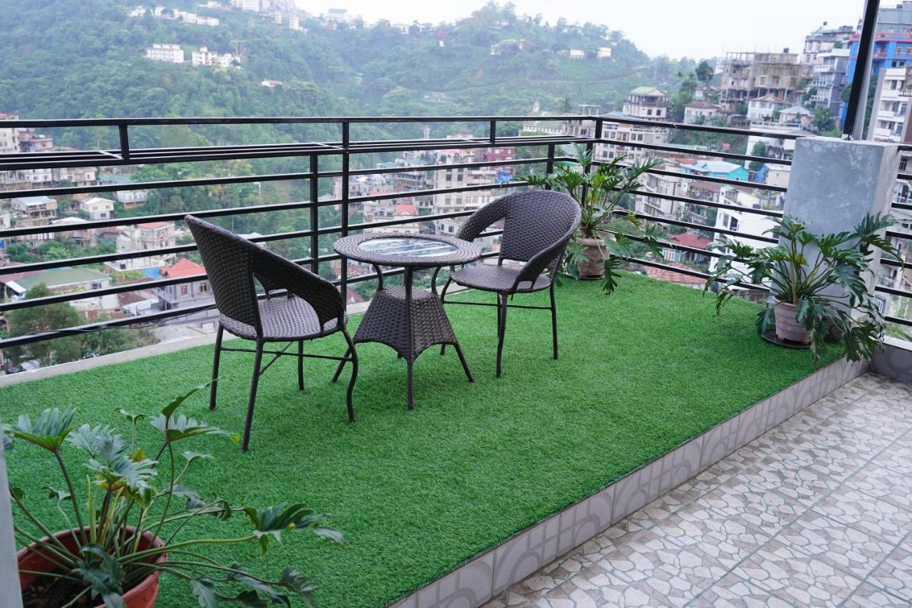 Hotel Dinthar Zara Aizawl Exterior photo